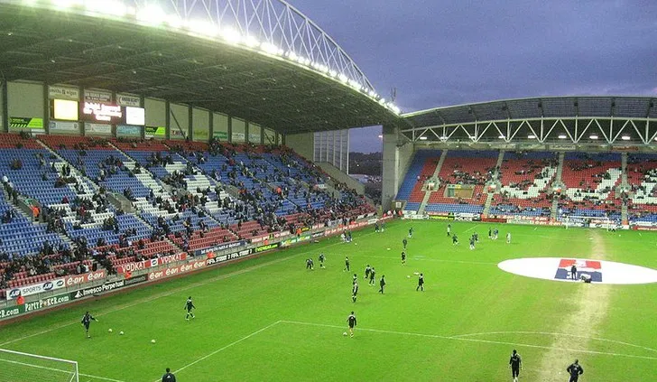 Biển hiệu cũ của sân vận động DW, trước đây là JJB Stadium