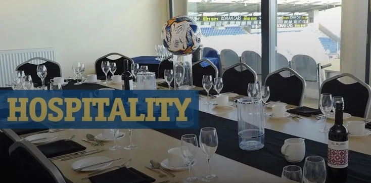 Khu vực sảnh đón tiếp khách VIP tại sân JobServe Community Stadium