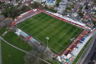 Toàn cảnh sân vận động Impact Arena nhìn từ trên cao, nơi Alfreton Town trú ngụ