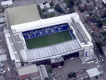Toàn cảnh sân vận động White Hart Lane huyền thoại nhìn từ trên cao, biểu tượng của Tottenham Hotspur F.C.