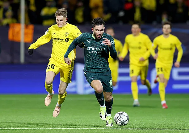 Rayan Cherki ghi bàn thắng danh dự cho Manchester City.